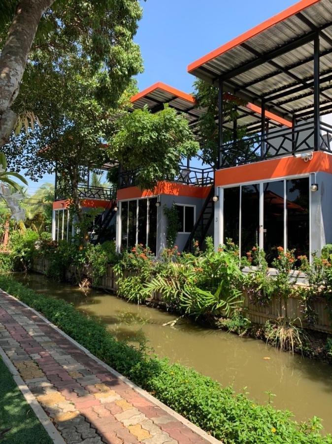 Meephawa Resort Amphawa Ngoại thất bức ảnh