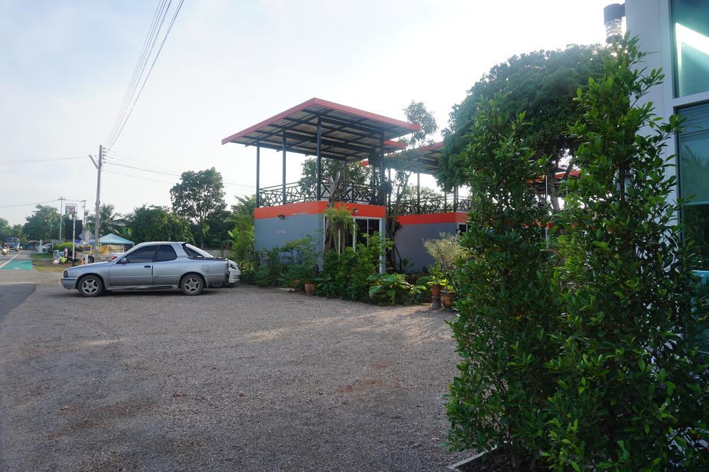 Meephawa Resort Amphawa Ngoại thất bức ảnh