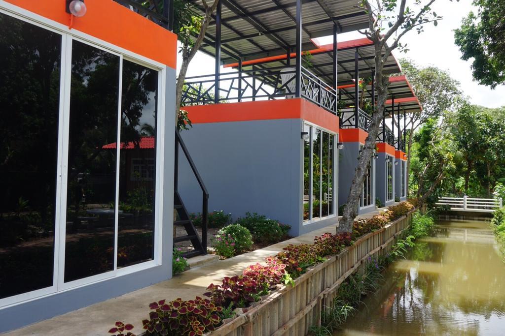 Meephawa Resort Amphawa Ngoại thất bức ảnh